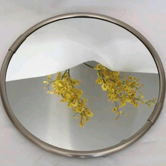 CLASSIC TRAY MIRROR WITH BALL FEET